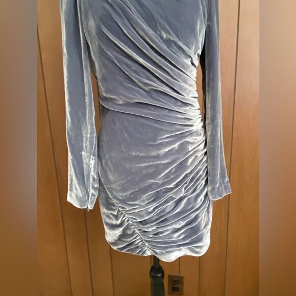 CINQ À SEPT Rebeka Gathered Velvet Mini Dress size 8 - Picture 8 of 14